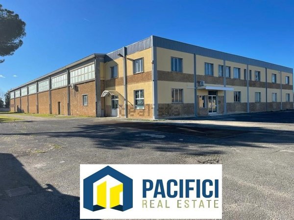 capannone in vendita a Lanuvio