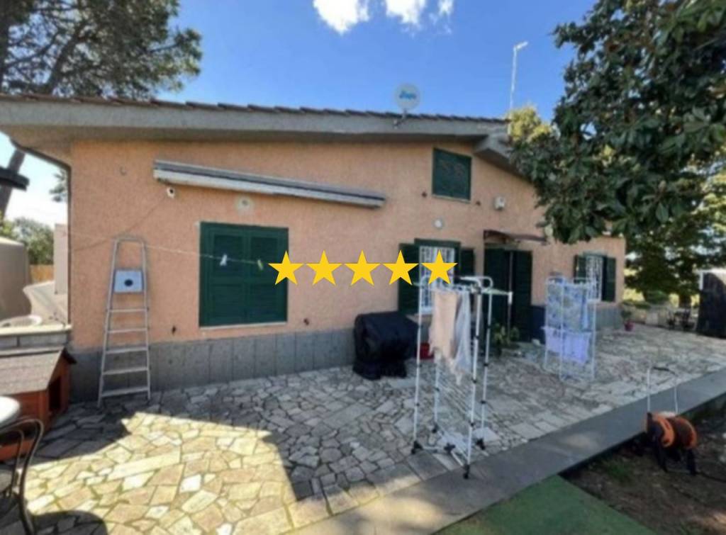 casa indipendente in vendita a Lanuvio