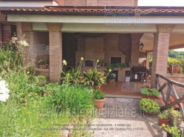 casa indipendente in vendita a Lanuvio