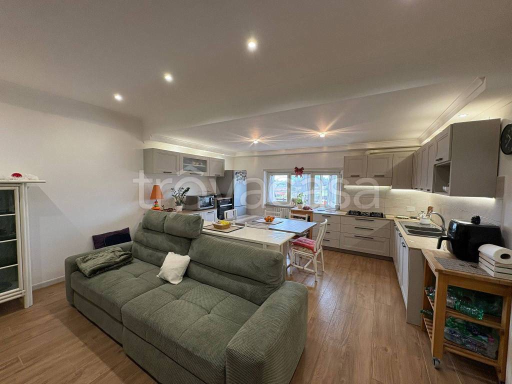 appartamento in vendita a Lanuvio