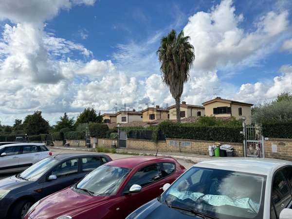 casa indipendente in vendita a Lanuvio