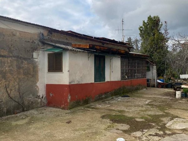 casa indipendente in vendita a Lanuvio