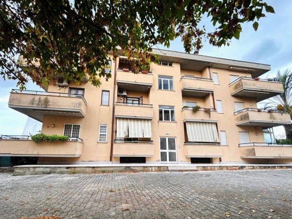 appartamento in vendita a Lanuvio