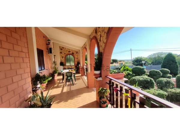 casa indipendente in vendita a Lanuvio in zona Stragonello