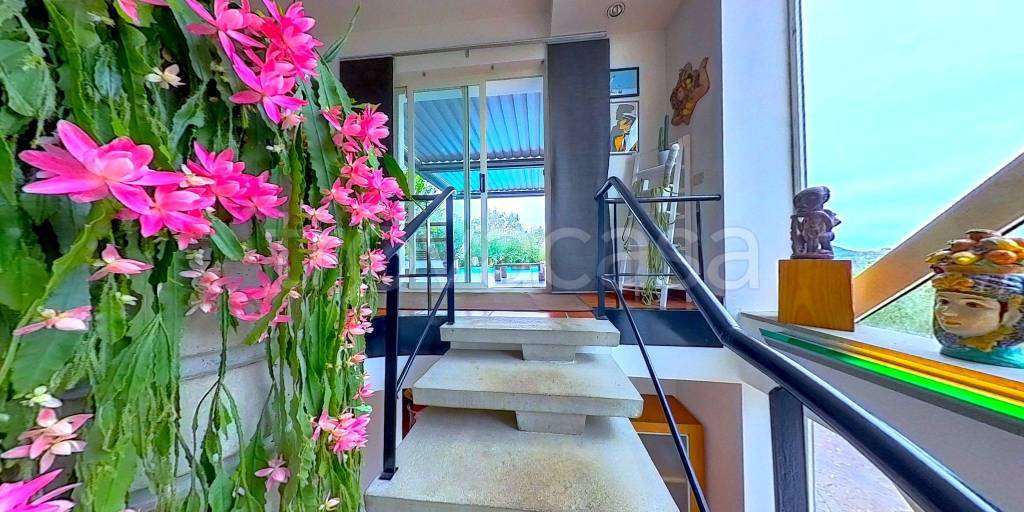 casa indipendente in vendita a Lanuvio