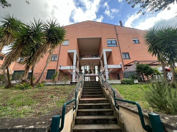 appartamento in vendita a Lanuvio