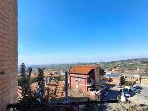 appartamento in vendita a Lanuvio