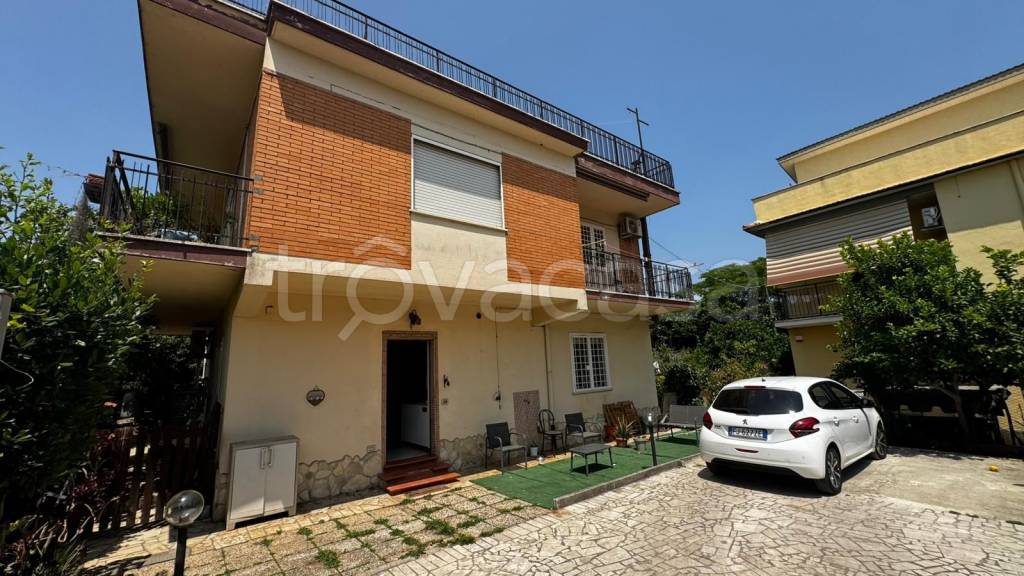 appartamento in vendita a Lanuvio