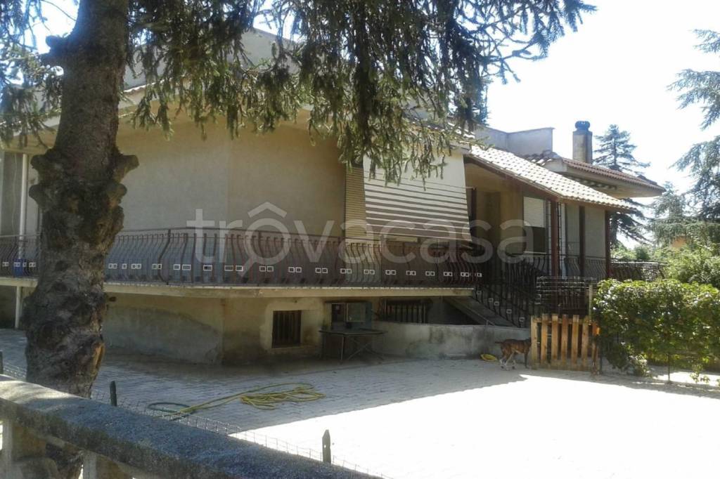 appartamento in vendita a Lanuvio in zona Pascolare