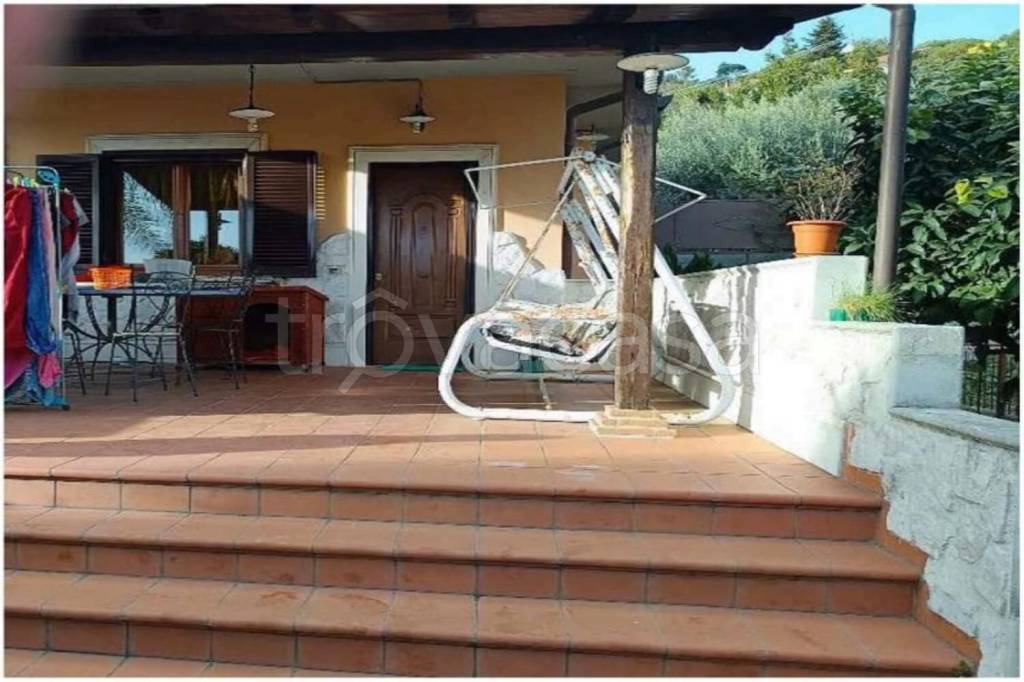 casa indipendente in vendita a Lanuvio