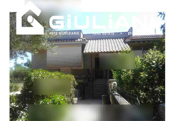 appartamento in vendita a Lanuvio in zona Pascolare