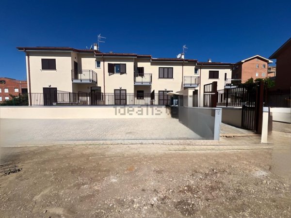 appartamento in vendita a Lanuvio