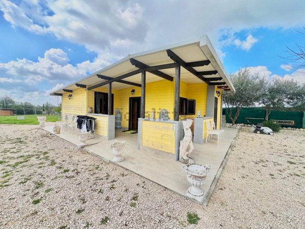 casa indipendente in vendita a Lanuvio