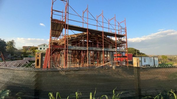 casa indipendente in vendita a Lanuvio