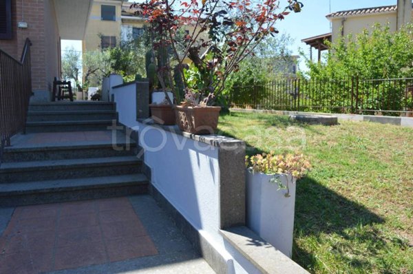 casa indipendente in vendita a Lanuvio in zona Bellavista