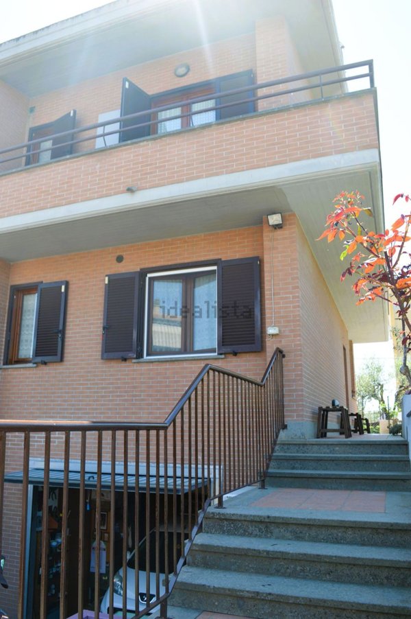 casa indipendente in vendita a Lanuvio in zona Bellavista