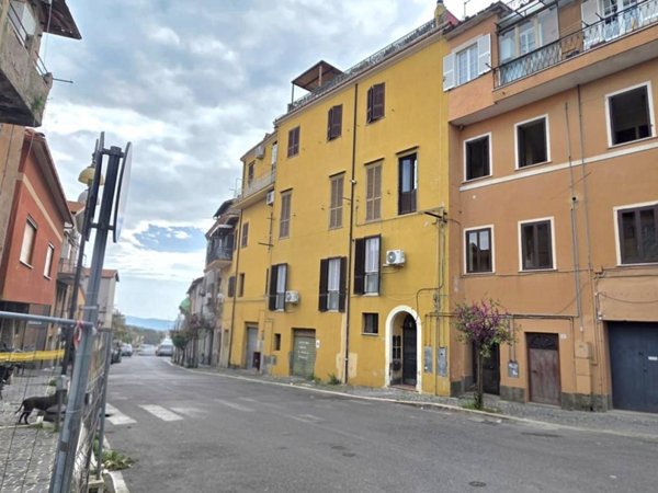 appartamento in vendita a Lanuvio