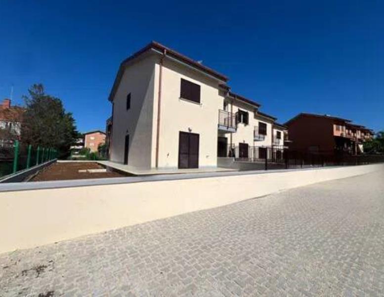 appartamento in vendita a Lanuvio