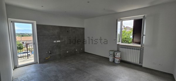 appartamento in vendita a Lanuvio in zona Pascolare
