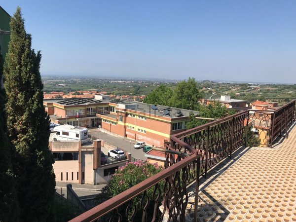 appartamento in vendita a Lanuvio