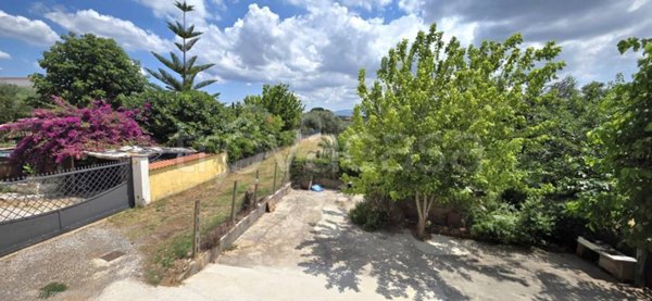 casa indipendente in vendita a Lanuvio in zona Monte Giove