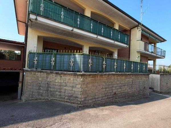appartamento in vendita a Lanuvio in zona Pascolare