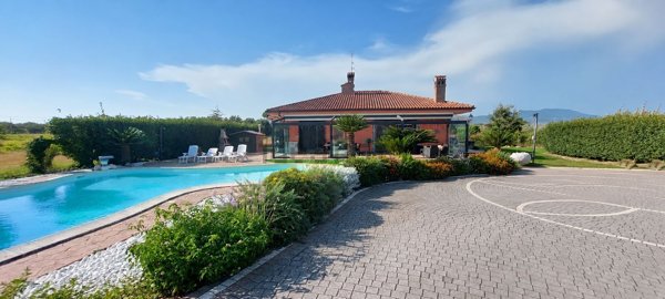 casa indipendente in vendita a Lanuvio