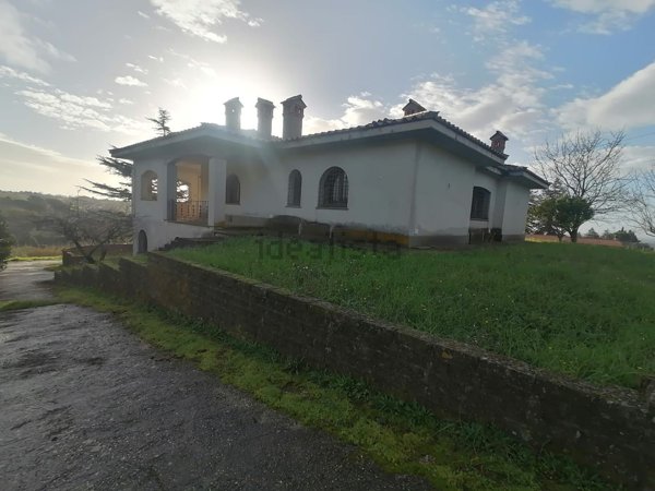 casa indipendente in vendita a Lanuvio in zona Monte Giove