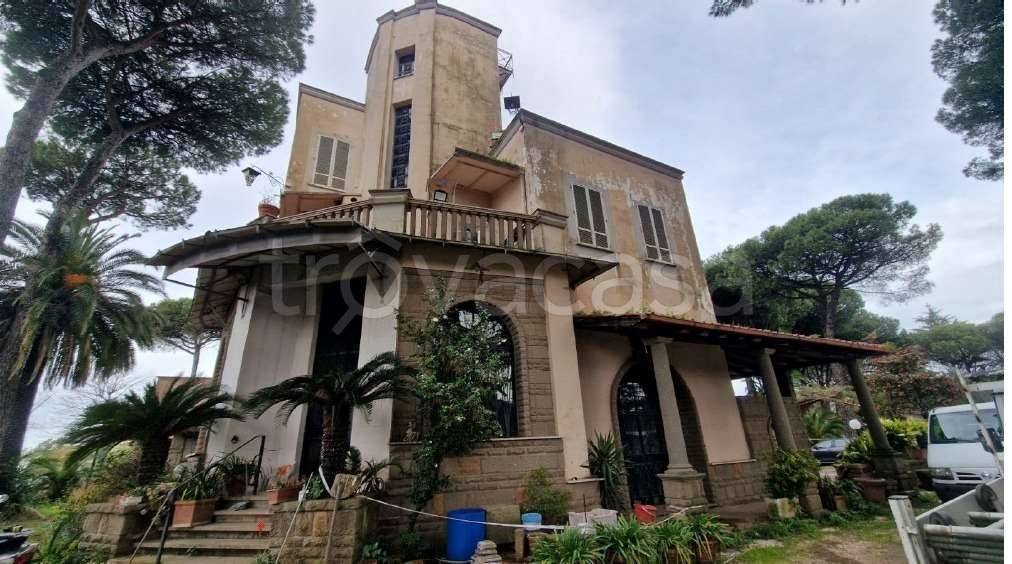 casa indipendente in vendita a Lanuvio in zona Monte Giove