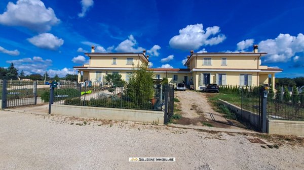 casa indipendente in vendita a Lanuvio