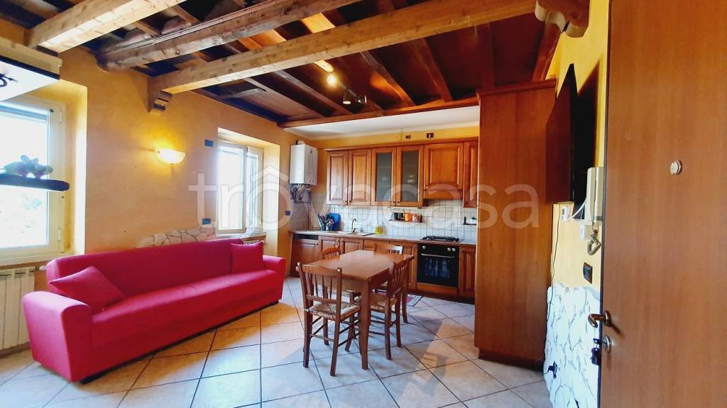 appartamento in vendita a Lanuvio