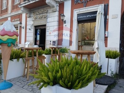 negozio in vendita a Licenza