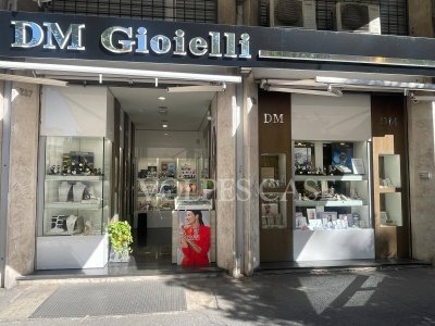 negozio in vendita a Licenza