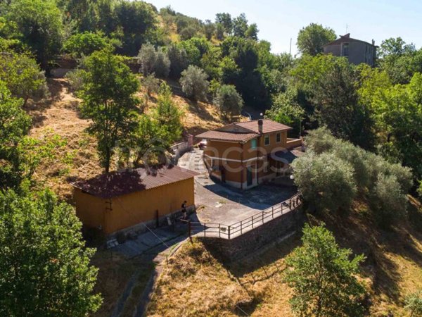 casa indipendente in vendita a Licenza