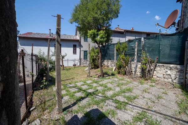 appartamento in vendita a Licenza