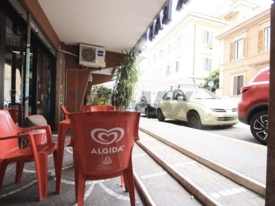 negozio in vendita a Licenza