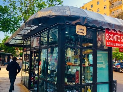 negozio in vendita a Licenza