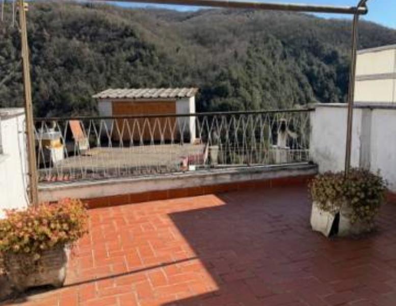 appartamento in vendita a Licenza in zona Civitella di Licenza