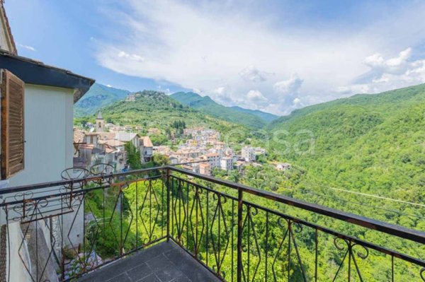 appartamento in vendita a Licenza in zona Civitella di Licenza