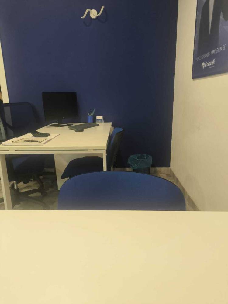 locale commerciale in vendita a Licenza