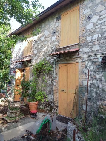 casa indipendente in vendita a Licenza