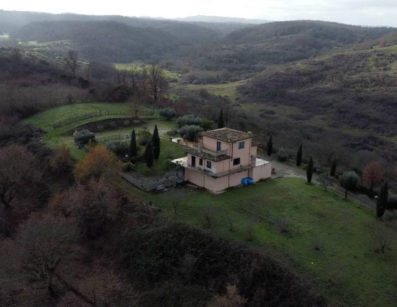 casa indipendente in vendita a Magliano Romano