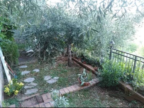 casa indipendente in vendita a Mandela