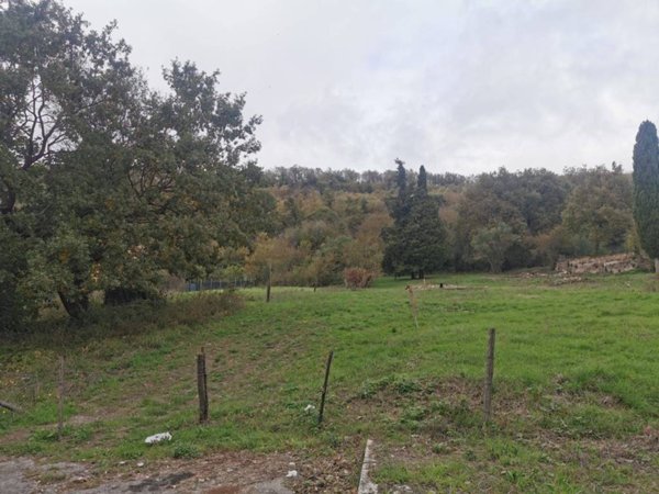 terreno edificabile in vendita a Manziana