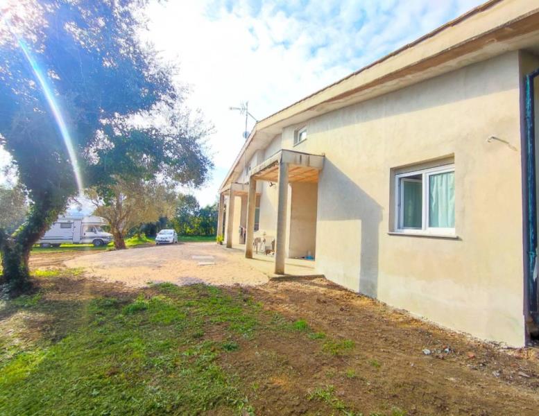 casa indipendente in vendita a Manziana