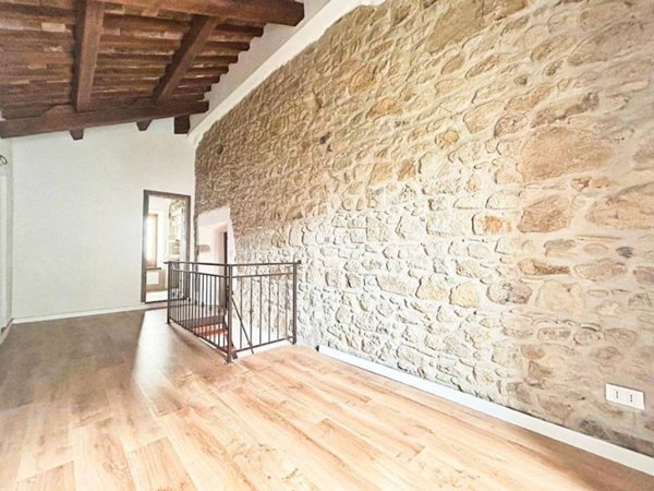 appartamento in vendita a Manziana in zona Quadroni