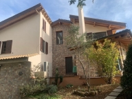 casa indipendente in vendita a Manziana