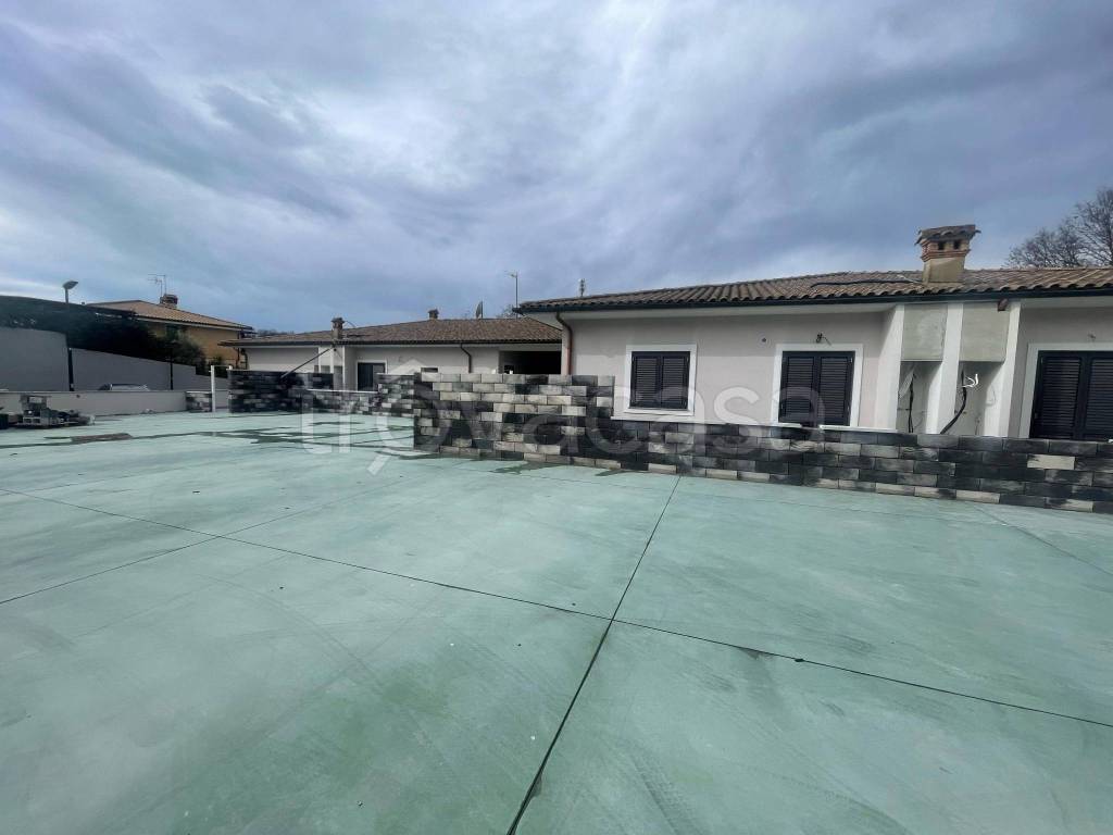 appartamento in vendita a Manziana