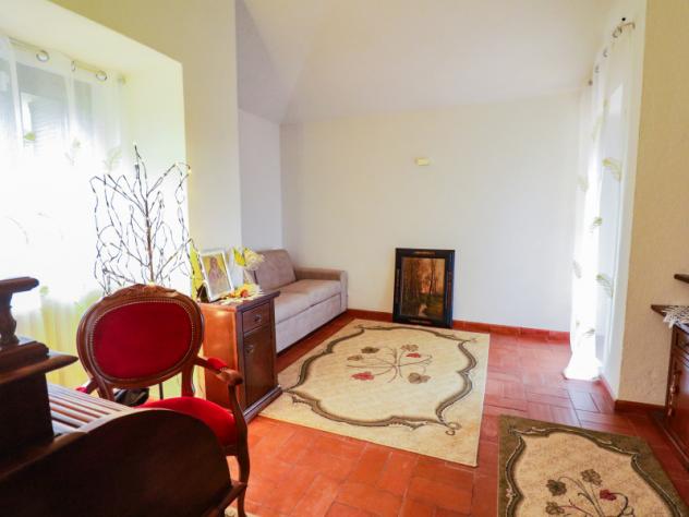 casa indipendente in vendita a Manziana