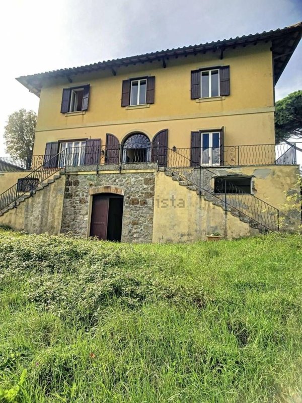 casa indipendente in vendita a Manziana